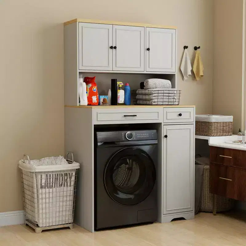 41,34 po L x 23,54 po P x 71,65 po H Armoire à linge blanc antique avec étagères réglables